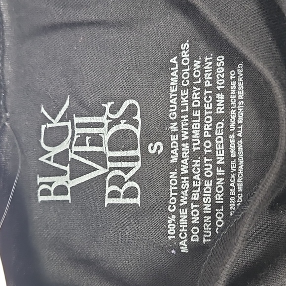 Black Veil Brides Throwback Andy T-Shirt Hot Topic NWT - Picture 4 of 5